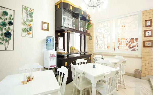 Collection O 3986 Just 11 Boutique Residence Syariah