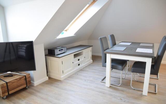 Andreas-Nielsen-Str. 12, W3