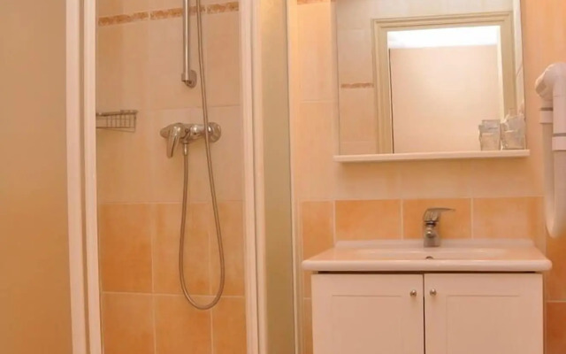 Appart Hotel Lou Castelet