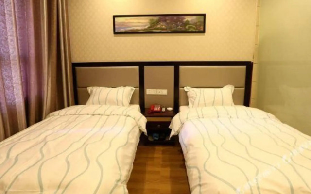 Weisi Haoting Hotel