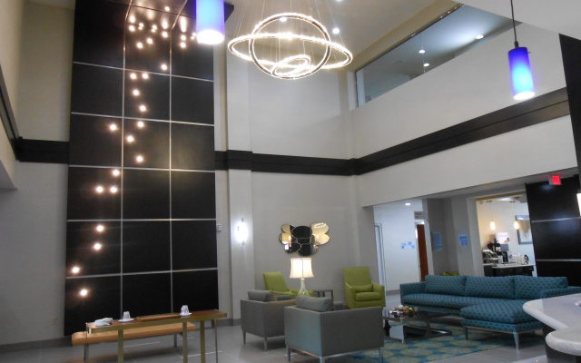 Holiday Inn Express Hotel & Suites Houston NW-Brookhollow by IHG