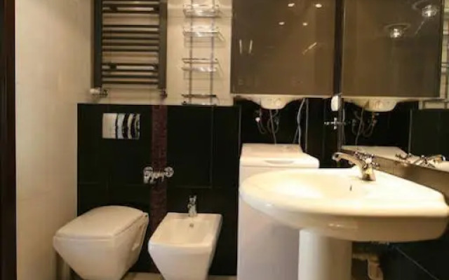 Solny Square Aparthotel