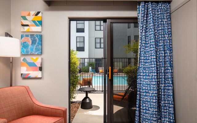 Hampton Inn & Suites El Paso-Airport