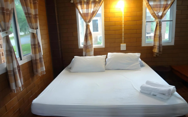 I Din Lake View Resort Nakhon Nayok