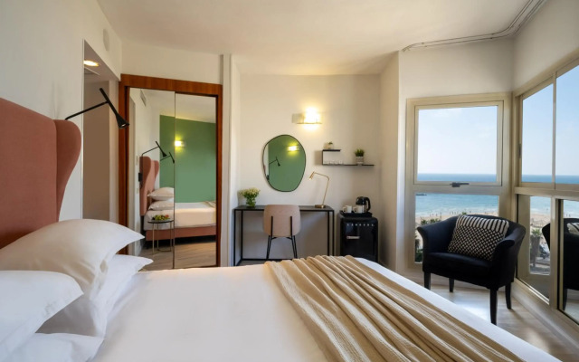 Maxim Hotel Tel Aviv Adults Only