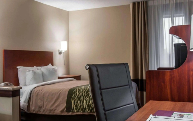 Quality Inn & Suites near St. Louis and I-255