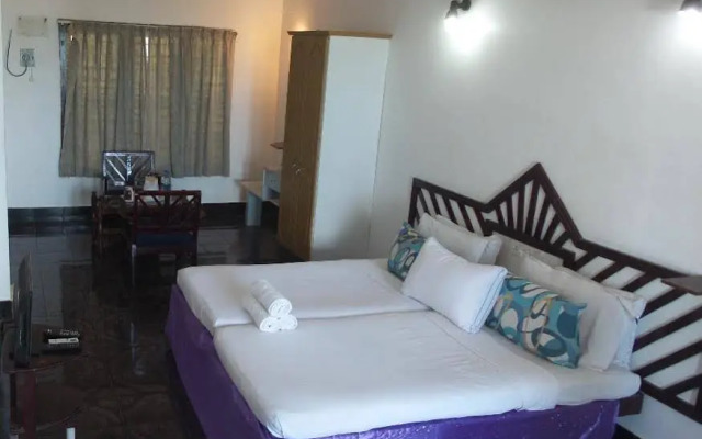 Raja Hotel