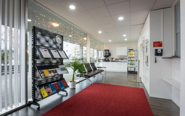 Hine Adon Apart Hotel Bern-airport