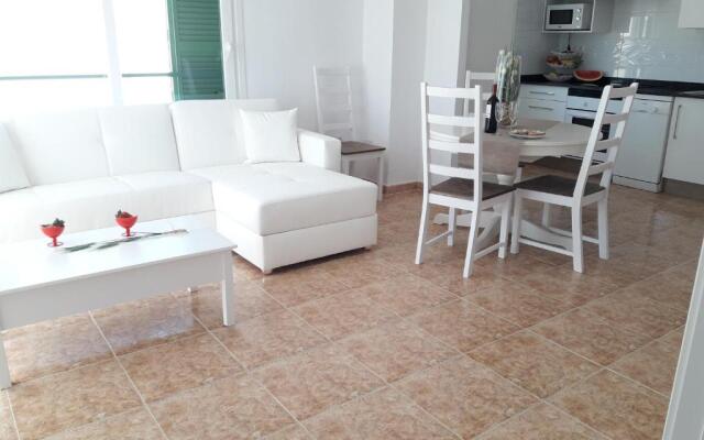 Wonderful, 100 meters from the beach.
