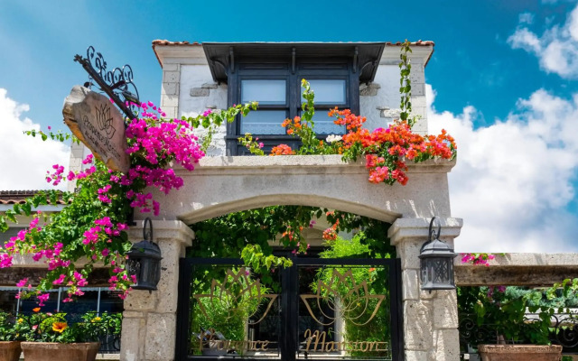 Provence Mansion Alacati