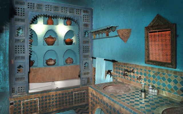 Riad Lune et Soleil