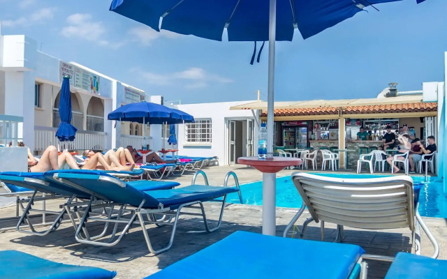 Paul Marie Hotel Apartments