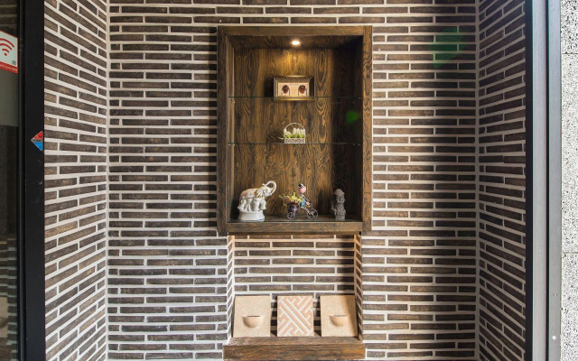 Smart Tourist Hotel