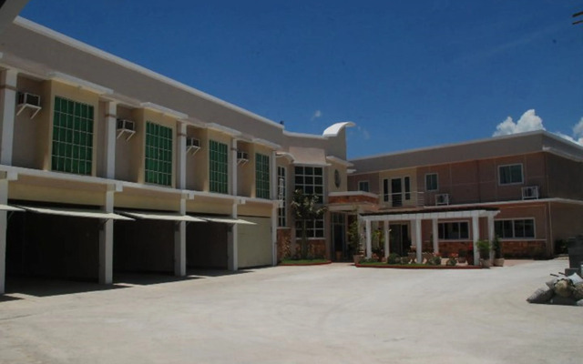 Regal Plaza Drive-Inn