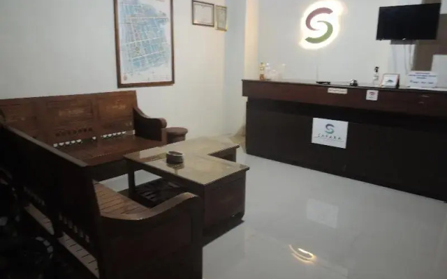 Hotel Safara