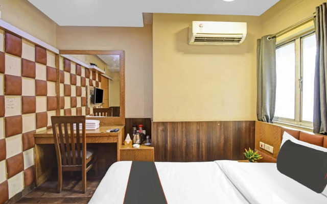 Collection O 80534 Avenue Regency