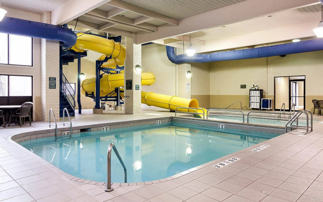 Baymont by Wyndham Jamestown Conference Center & Water Park