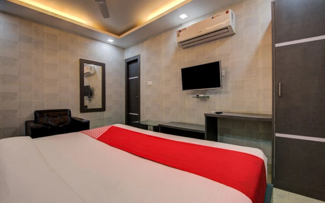 Oyo 29204 Hotel Blue Sapphire