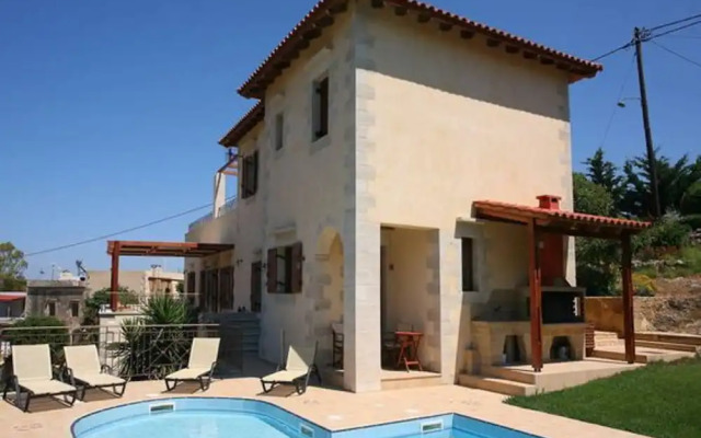 Villa Patriko Lux villa with pool next to Balos