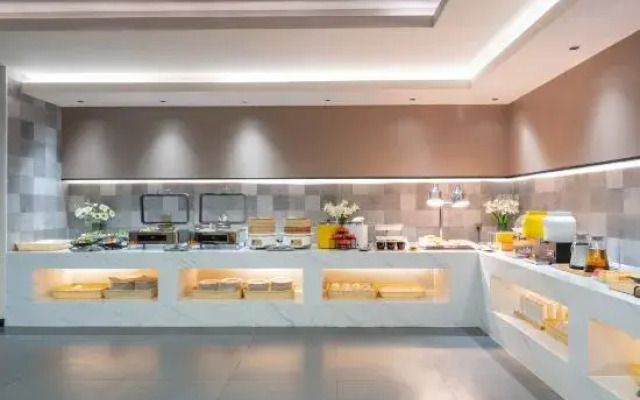 Grace Inn Luozhuang Branch