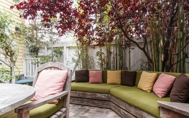 Wavecrest Walk Street by Onefinestay