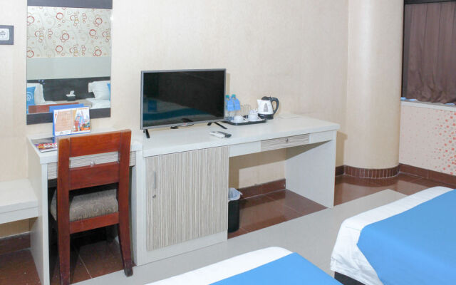 艾里泗水达尔莫迪本尼格罗 23 号酒店(Airy Darmo Diponegoro 23 Surabaya)