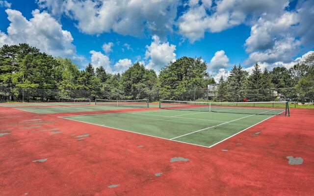 Near Hiking & Skiing: Albrightsville Home w/ Deck!