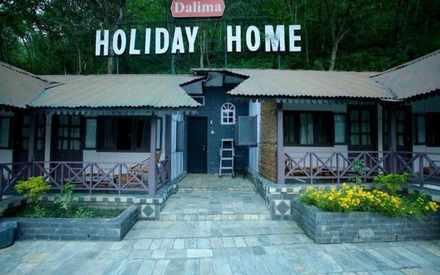 Serene Highway Resort