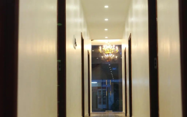 V Central Hotel