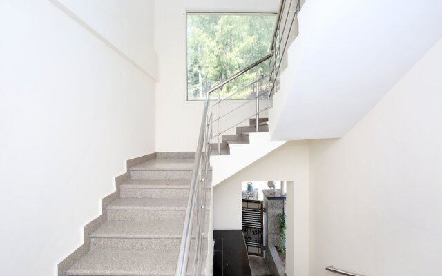 OYO 12895 Home 2BHK Mashobra