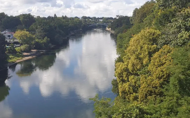 Ramada by Wyndham Hamilton City Center