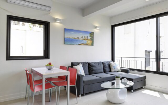 Modern Duplex 3 Bedrooms With A Terrace
