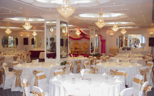 Nova Park Hotel