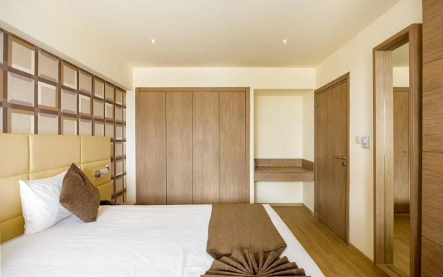 Melpo Antia Hotel & Suites