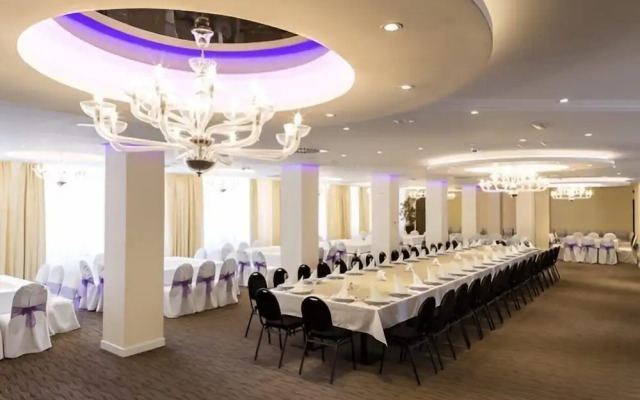 Donix Suites