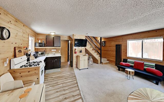 40256est 3 Bedroom Home