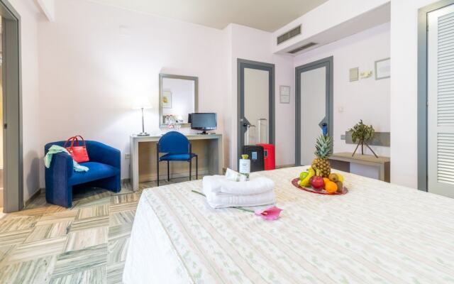 Hotel Abades Manzanil