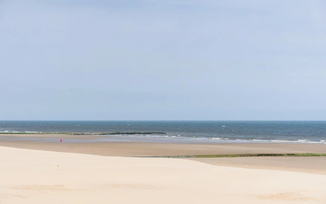 Modern Mobile Home in Middelkerke With Garden
