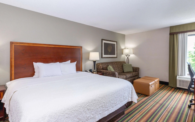 Hampton Inn Winston-Salem Hanes Mall