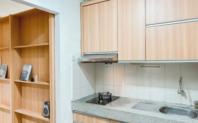 Best Deal And Homey Studio Grand Sentraland Karawang Apartment