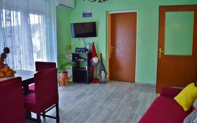 Ivans - With Parking - A1