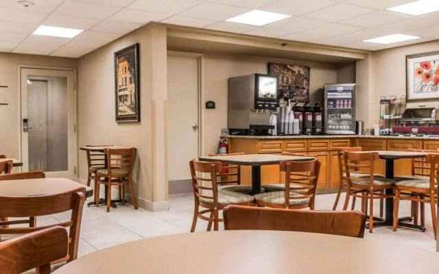 Comfort Inn Utica