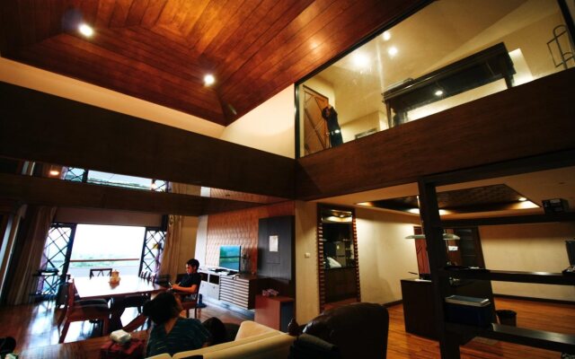Phuripimarn Penthouse