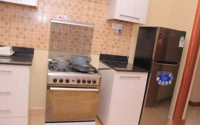 Lux Suites Bida Furnished Apartments