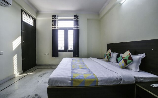 OYO Home 16420 Cosy 2BHK
