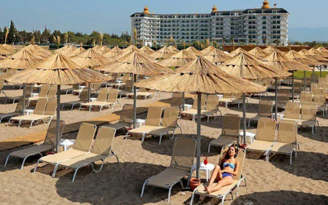 Heaven Beach Apart