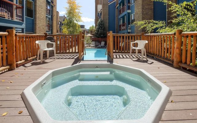 River Mountain Lodge #w213