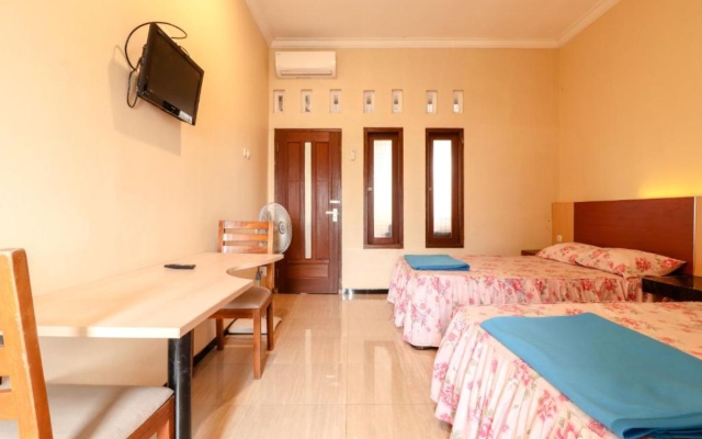 The Joglo Family Hotel – Guest Rooms – Mungkid