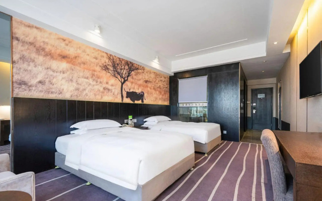 Xingtai conifer fern Hotel