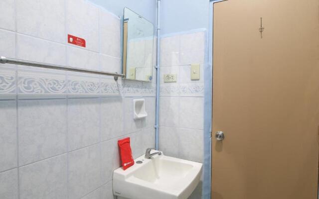 RedDoorz @ Kassel North Caloocan